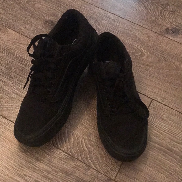 pure black vans